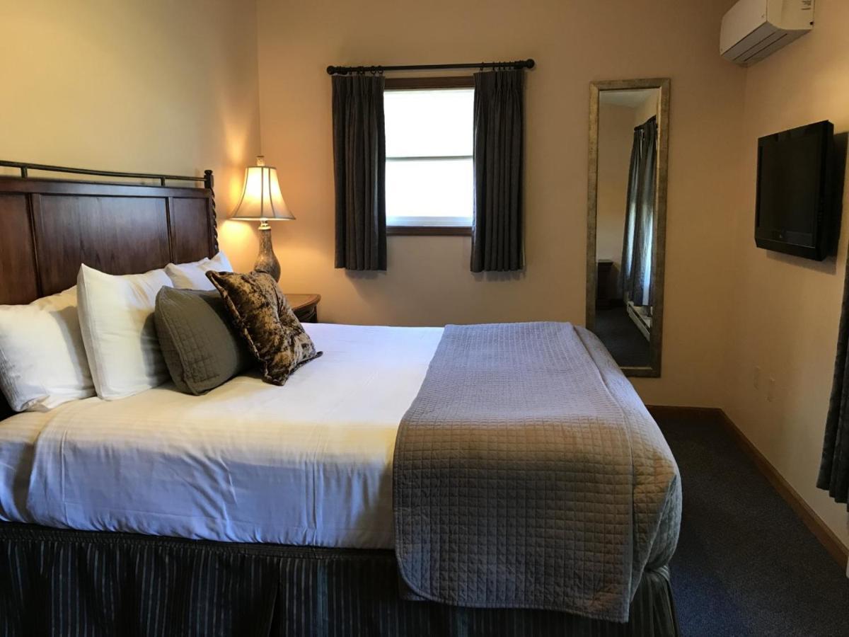 Woodfield Manor - A Sundance Vacations Property Cresco Екстериор снимка