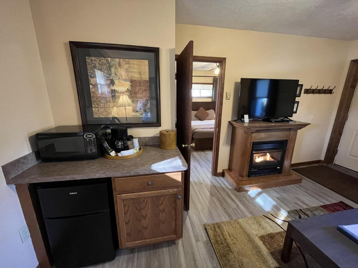 Woodfield Manor - A Sundance Vacations Property Cresco Екстериор снимка