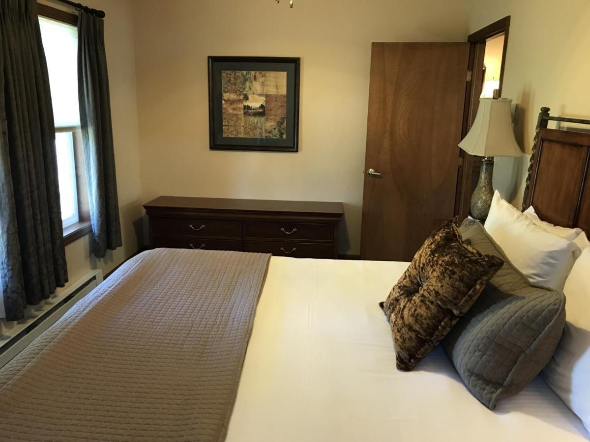 Woodfield Manor - A Sundance Vacations Property Cresco Екстериор снимка